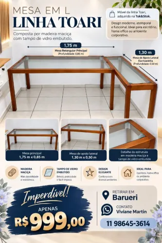 Mesa de madeira com vidro embutido
