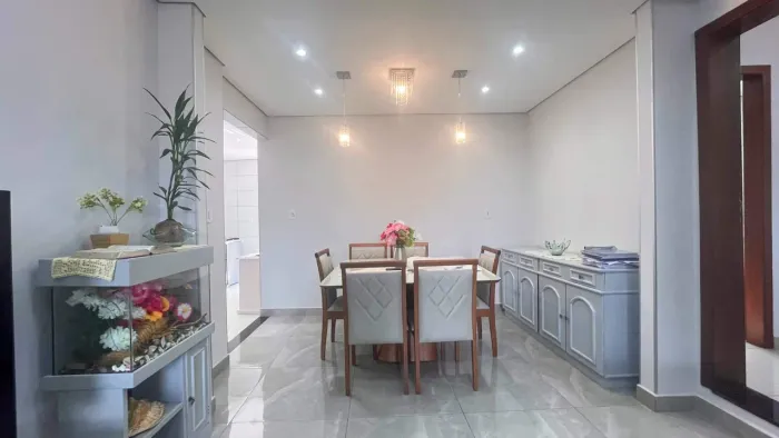 Casa, 3 quartos, 1 suite, 3 vagas
