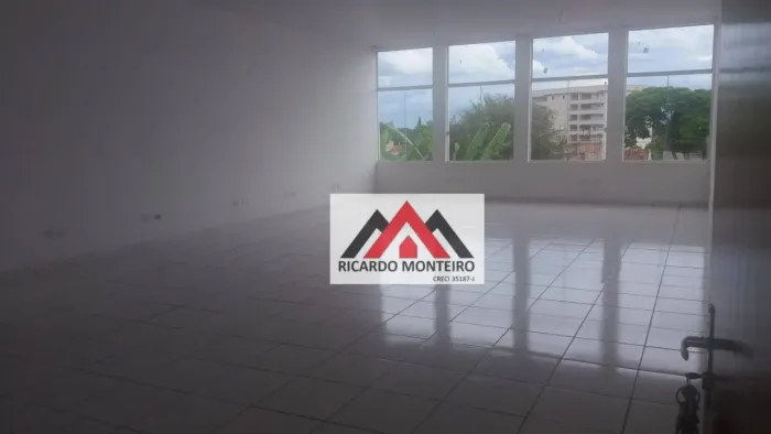 Sala para alugar, 80 m² por R$ 2.000,00/mês - Centro - Pindamonhangaba/SP