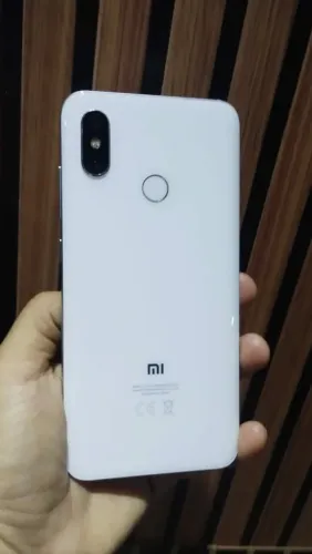 Xiaomi MI 8 impecável 