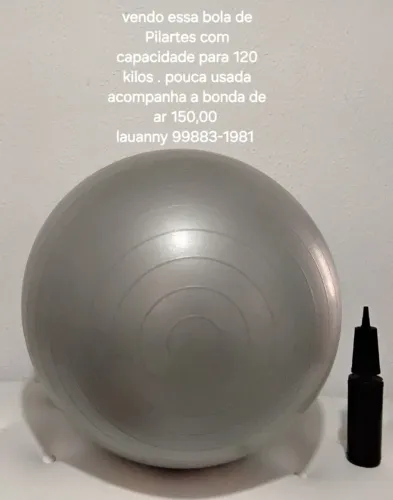 Vendo essa bola  para exercício de Pilartes com capacidade  para 120 k * 