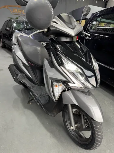 Honda Elite - km 15.000 - Só R$ 13.900,00