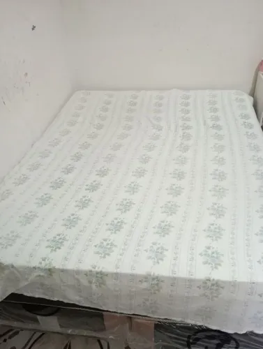 Cama Queem