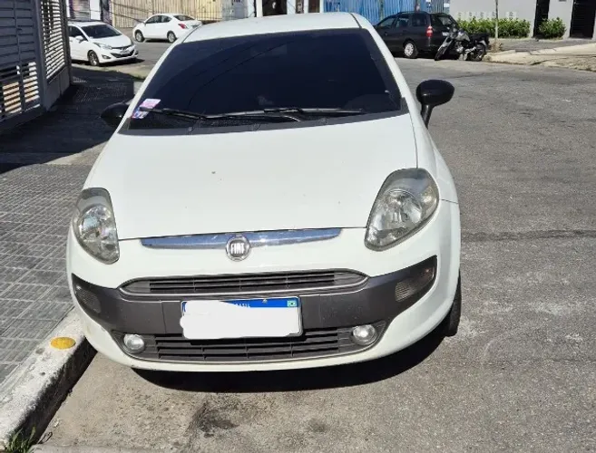 Fiat Punto Essence 1.6 Flex 16V 5P 2013