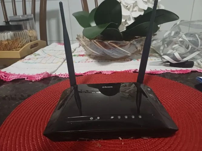 ROTEADOR WI-FI D-Link modelo: DIR-615
