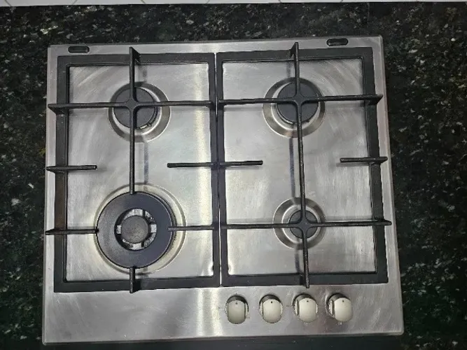 BANCADA DE COZINHA COM TAMPO EM GRANITO
