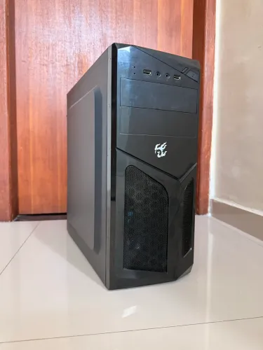 Gabinete Desktop
