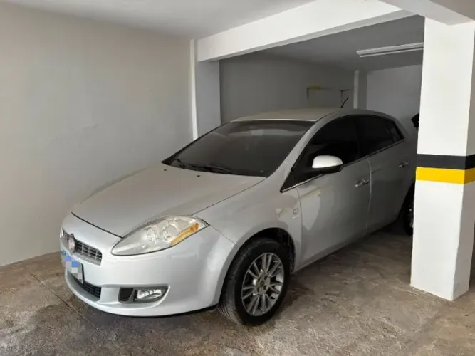 Fiat Bravo Essence Dualogic 1.8 Flex 16V 5P 2012