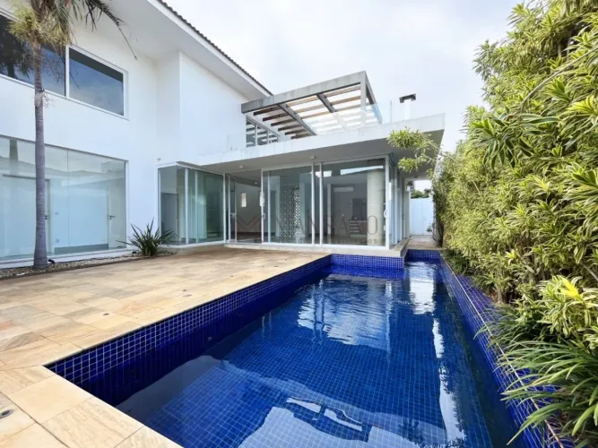 Casa para alugar no Condomínio Lago Sul em Bauru 3 suites