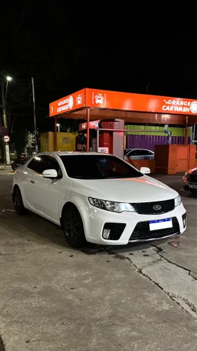 Kia Motors Cerato Koup 2.0 16V Aut. 2012