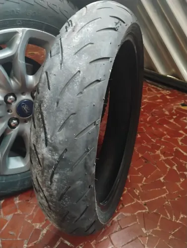 Pneu p moto ?