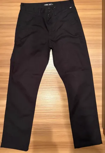 Calça reta vans chino
