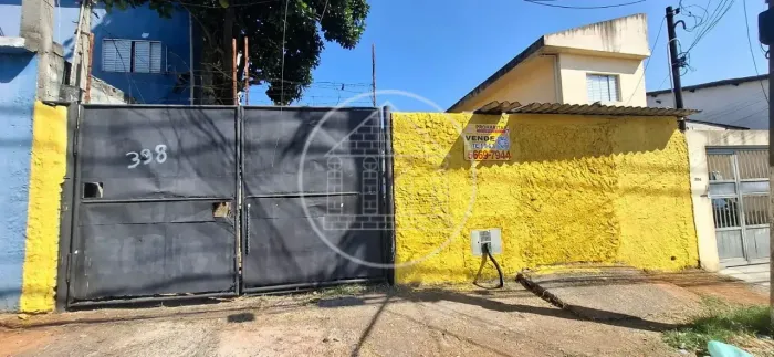 Terreno à venda com edícula a venda no Jardim das Imbuias