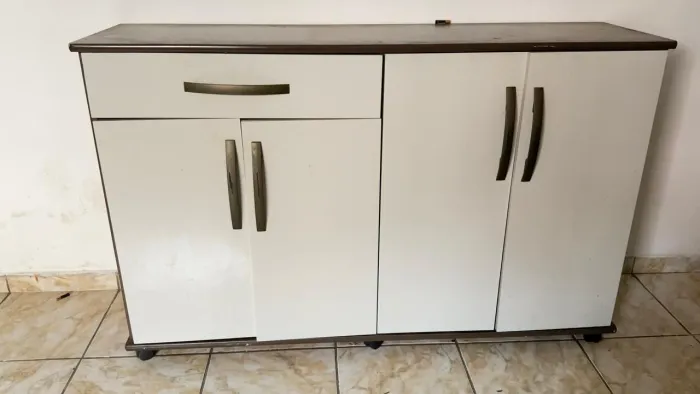 Balcão Multiuso com Rodinhas
