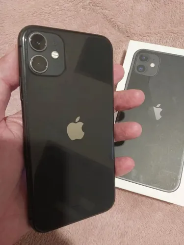 iPhone 11 64gb Preto
