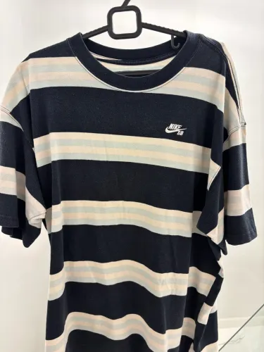 Camiseta Nike SB Edição Limitada