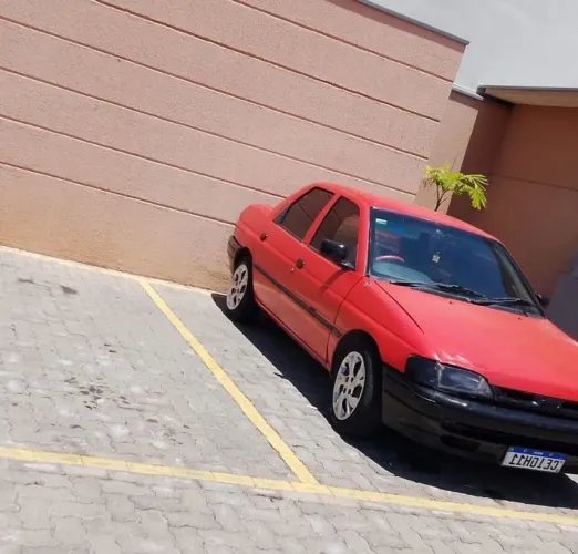 Ford Verona GLX 1.8i / 1.8 4P 1994