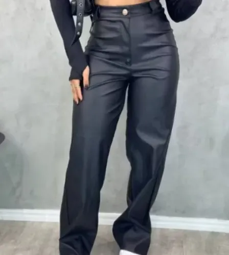 Calça couro fake wide leg feminina pantalona, tamanho P