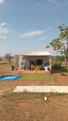 Chácara com casa pra moradia