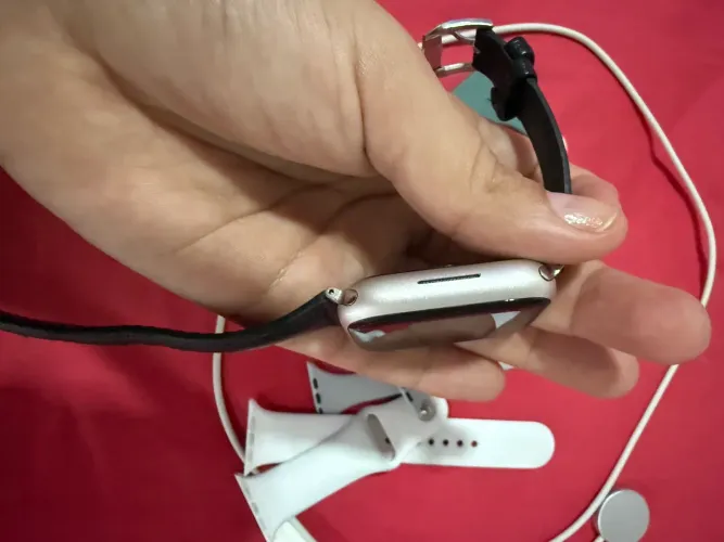 vende se Apple Watch Series 7 45mm