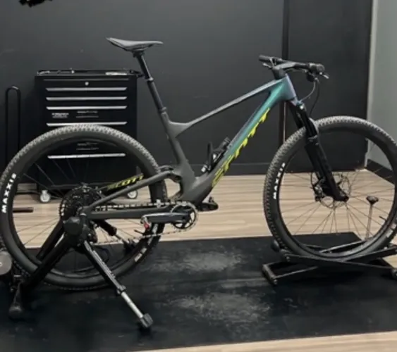 SCOTT SPARK RC TEAM 