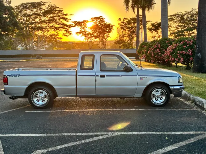 Ford Ranger STX 4.0 CS/ CE 1995