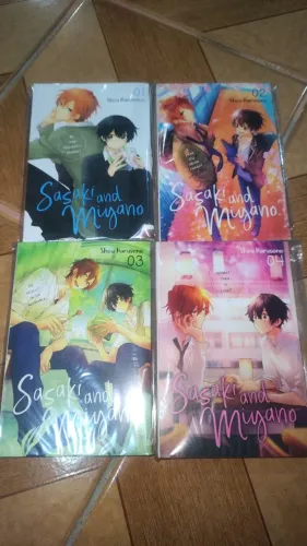 Sasaki to Miyano volumes 1 ao 4 - Mangá Importado