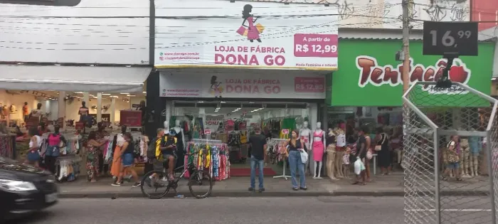 Ponto comercial/Loja/Box para aluguel possui 200 metros quadrados