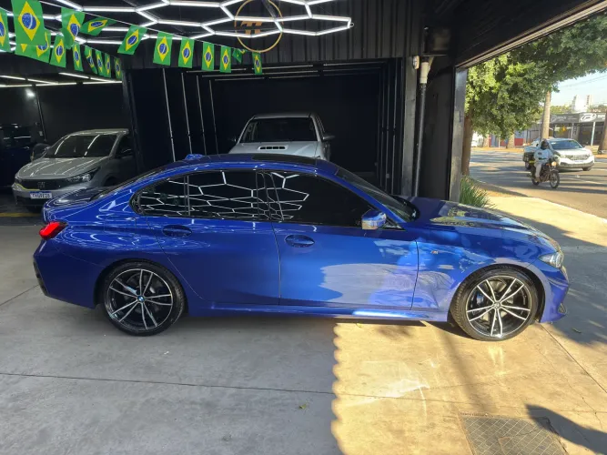BMW 320I A 2.0 TB M Sport Activeflex 16V 4P 2024