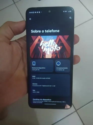 Celular moto G54 trincado mais pegado perfeitamente. 