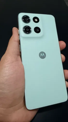 Motorola Moto G15 seminovo