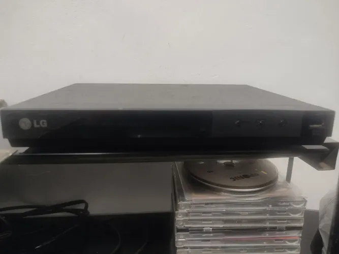 DVD player