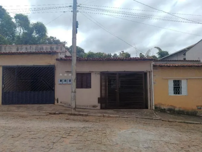 Casa em Condomínio 69 m² - Geraldo Lara I - Passa Tempo - MG