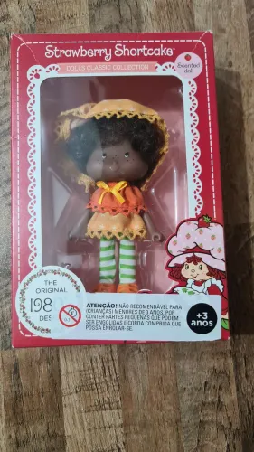 Boneca Laranjinha da Coleção Moranguinho Planeta Deagostini