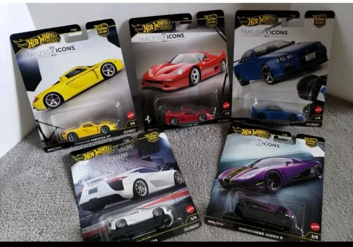 Conjunto completo de 5 miniaturas Hot Wheels Premium "Ícones Atemporais" - Novo!
