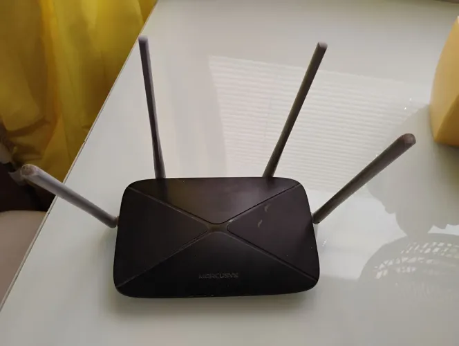 Roteador Mercury 4 antenas