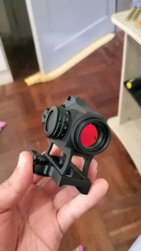 Red dot Vector Optics Maverick