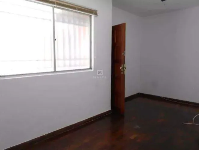 Apartamento de 2 Quartos com Armários no Buritis