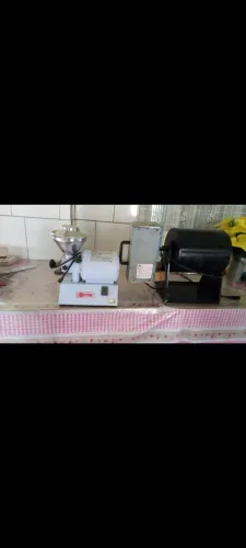 Vendo torrador de café e moedor elétrico 