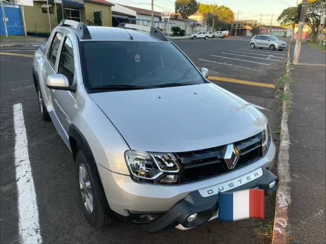Renault Duster Oroch Dyna. 2.0 Hi-flex 16V Aut. 2020
