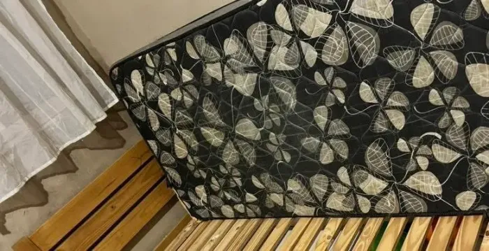 cama solteiro madeira maciça mais colchão