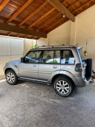 Mitsubishi Pajero TR4 2.0/ 2.0 Flex 16V 4X4 Aut. 2012