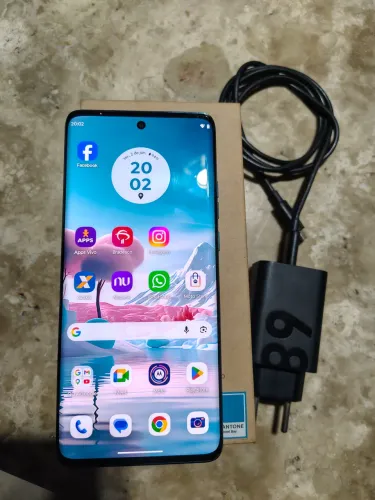 CELULAR EDGE 40neo