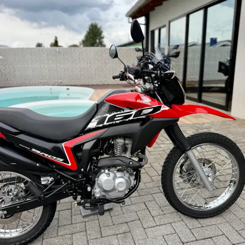 Bros Muito nova, apenas 4mil km