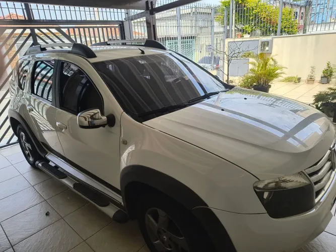 Renault Duster Techroad 2.0 Hi-flex 16V Aut. 2013