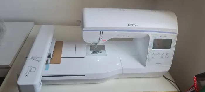 VENDO BORDADEIRA Brother BP1530L