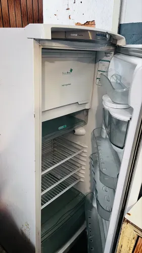 Geladeira Consul facilite
