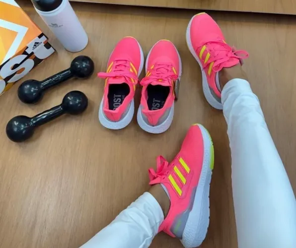 Tênis adidas Ultra boost feminino