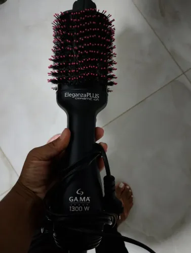 Vendo escova semi nova da gama