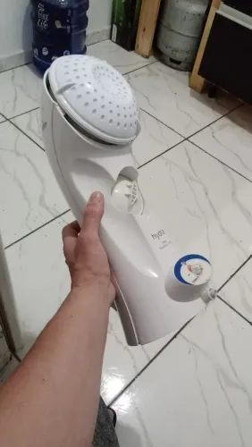 Chuveiro 220 volts ( usado em boas condições)